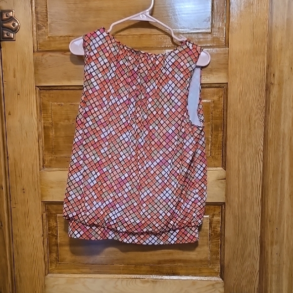 Worthington Ruffled Red and Orange Tank Top L - Picture 3 of 4
